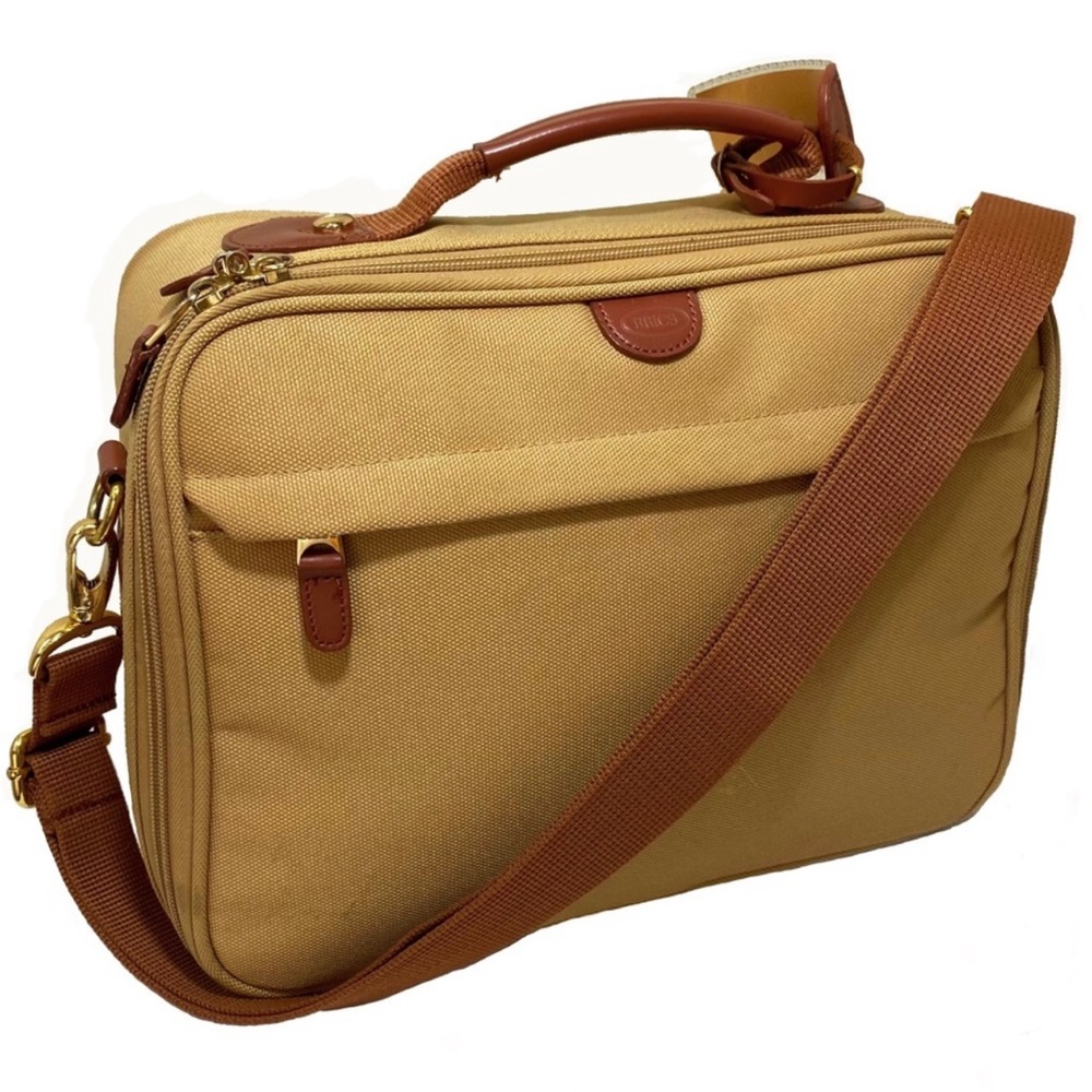 Bric’s Structured Travel Bag / Train Case